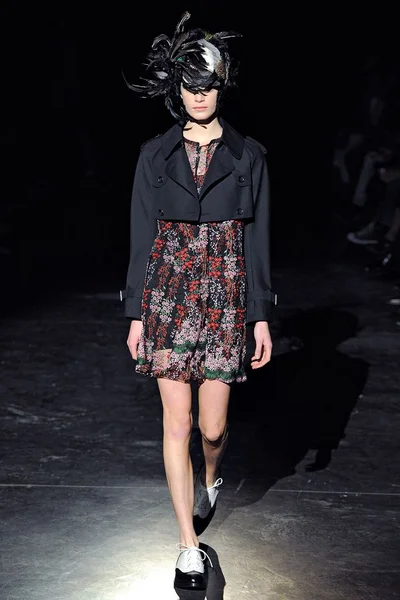 Look 29